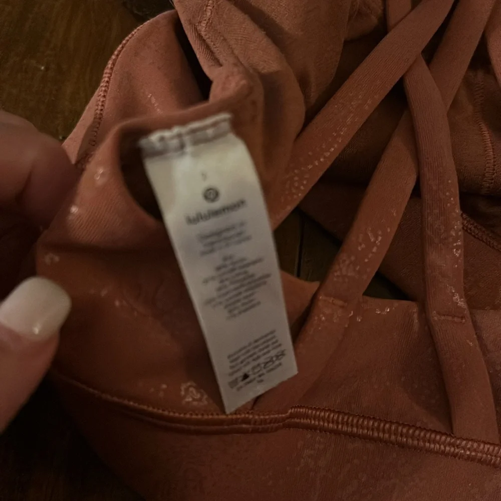 Lululemon Rusty Orange/Pink Shine Top Energy Bra Size 2 - Picture 3 of 3